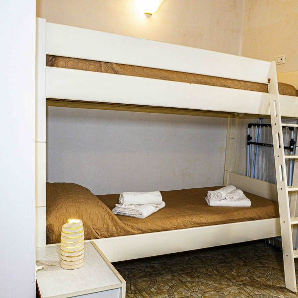 Palazzo Vaglio , suite Maria camera quadrupla — foto 12
