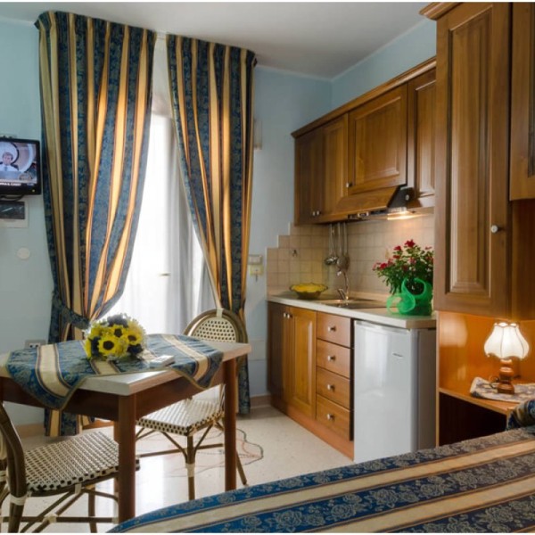 Residence Salù - Monolocale Azzurro — foto 3